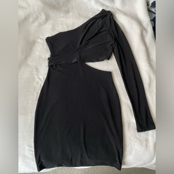 Black 1 shoulder dress - Picture 1 of 3